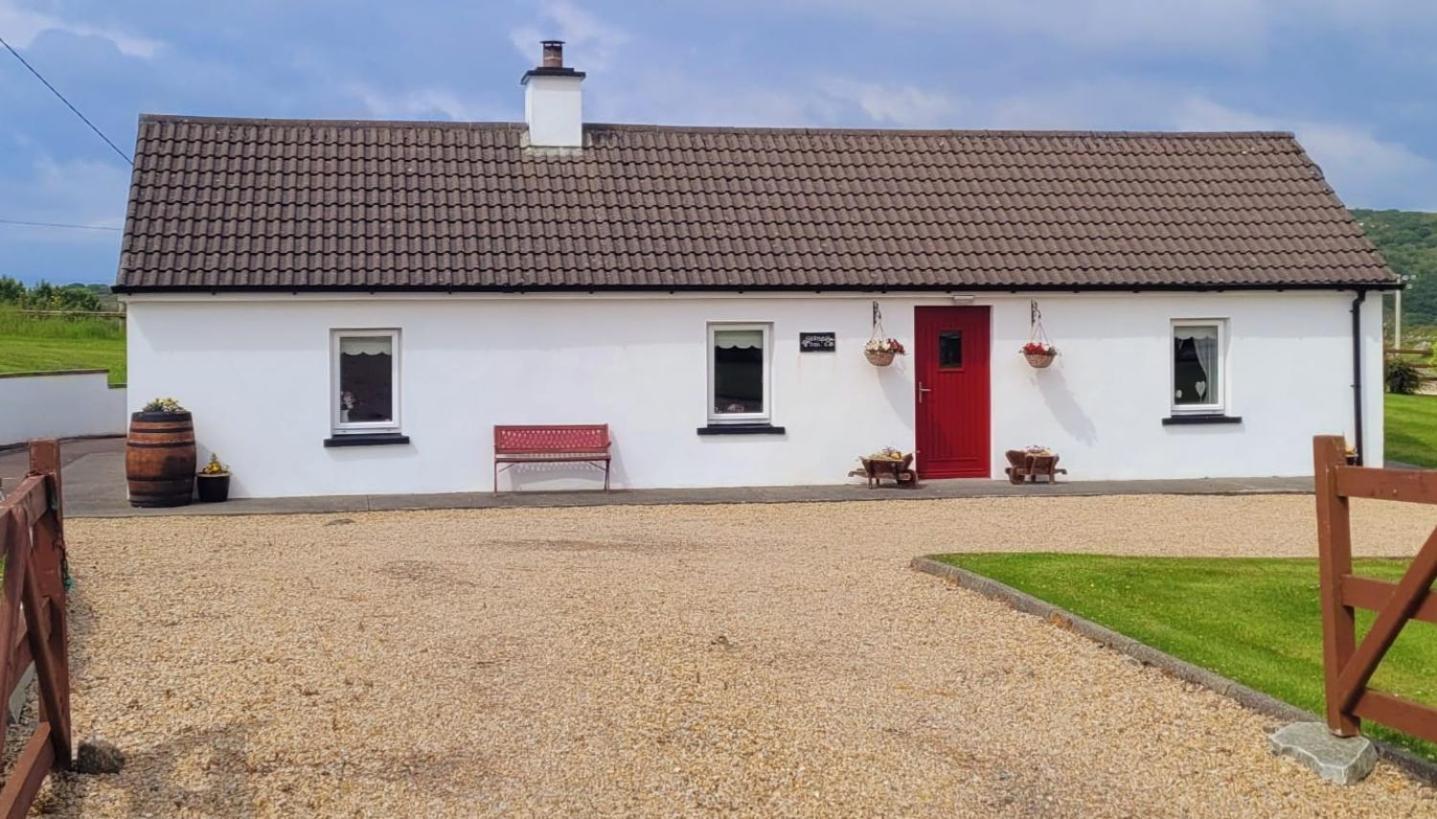 Granny Dens Villa Donegal Town Екстериор снимка